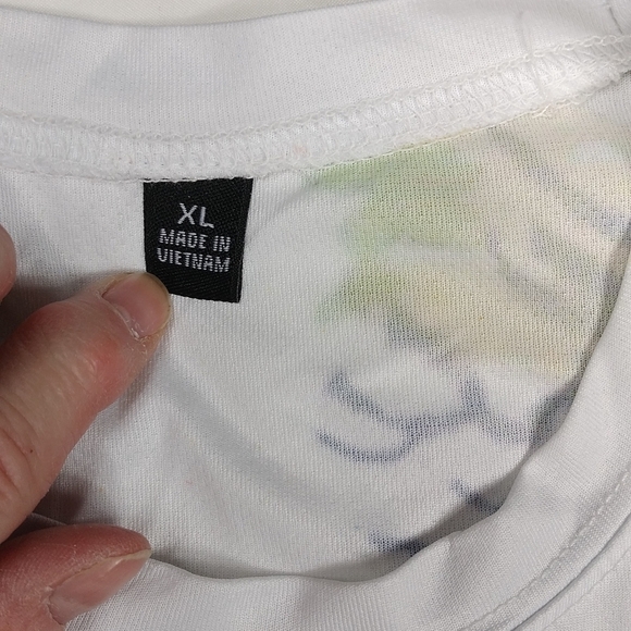 Men's XL t shirt. - Picture 6 of 10
